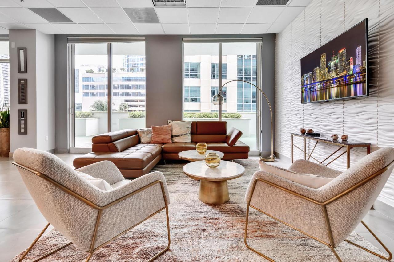 The Club At Brickell Bay Luxury Suites Маями Екстериор снимка