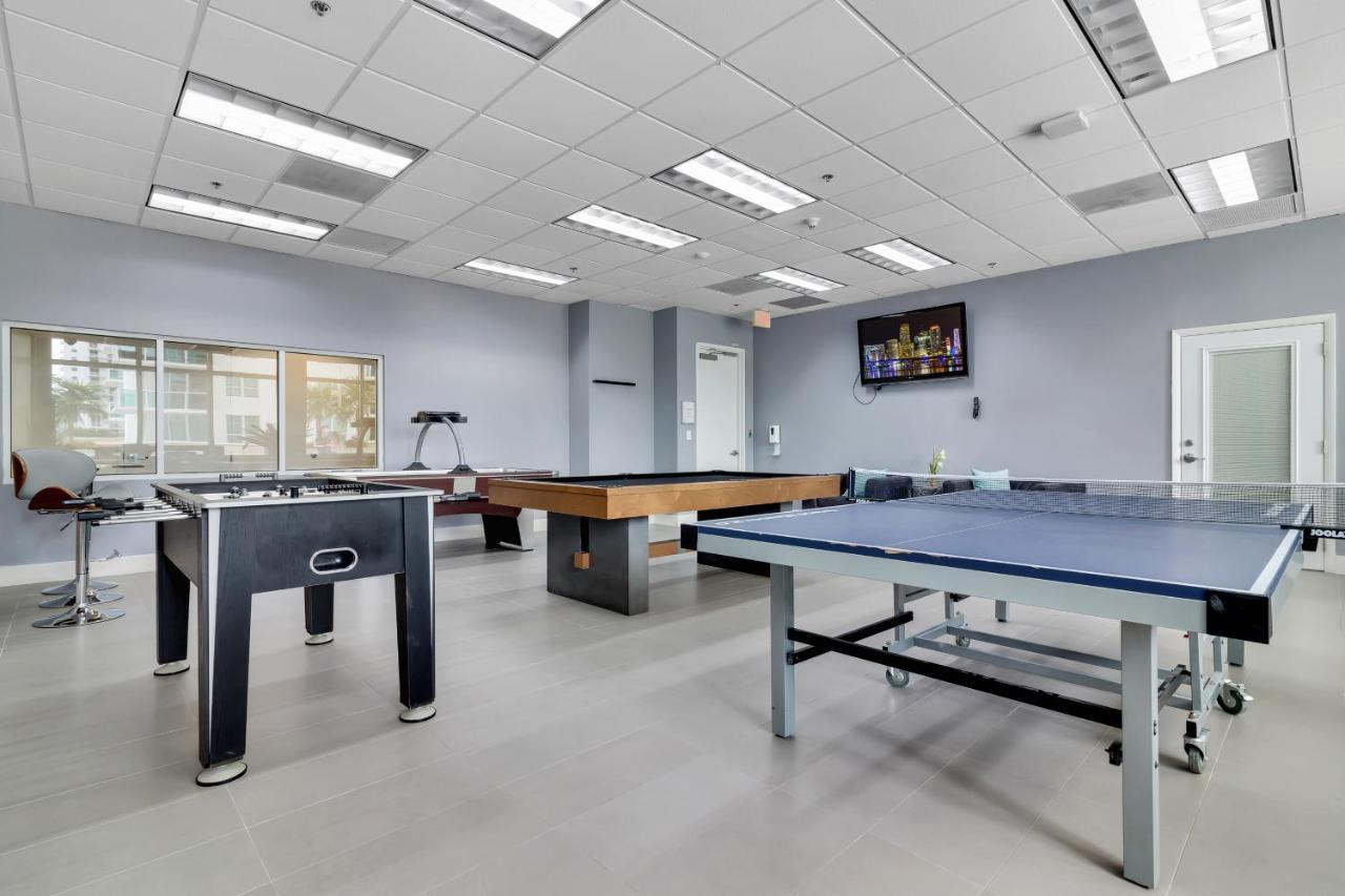 The Club At Brickell Bay Luxury Suites Маями Екстериор снимка